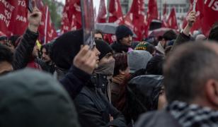 Proteste masive și violențe de 1 Mai la Istanbul și Atena. Ce este mișcarea 