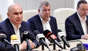 Bolojan anunţă primul contract finanţat prin programul SAFE. Când se va circula pe A7 Paşcani-Suceava