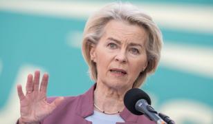 Ursula von der Leyen critică designul 