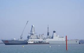 Marea Britanie trimite avioane Typhoon și nave militare pentru securizarea Strâmtorii Ormuz