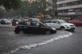 Vremea se schimbă radical. Alerte de ploi, vijelii și coduri galbene de vânt până sâmbătă în toată țara
