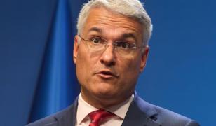 Ce prevede noua lege a salarizării. Dragoș Pîslaru dă asigurări că niciun venit nu va scădea