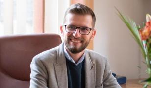 Un primar din Buzău nu şi-a mai încasat salariul după ce contabila instituţiei şi-a dat demisia