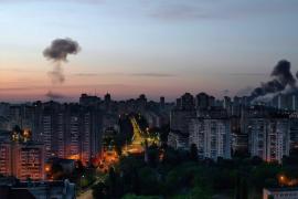 Ucraina a emis o alertă naţională de atac cu rachete. 