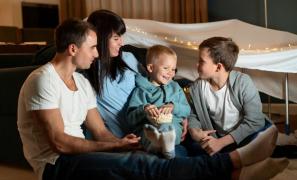(P) Momente prețioase în familie: ritualul de seară care ne apropie și cultivă armonia