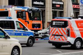 Două persoane au murit după ce o maşină a intrat în mulţime, în Leipzig. Suspectul a fost reţinut