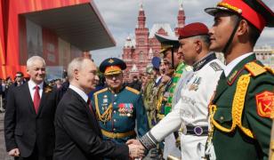 Rusia anunţă întreruperea completă a internetului mobil la Moscova în 9 mai, de Ziua Victoriei