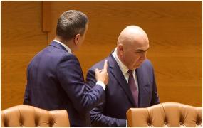 PSD îl acuză pe Bolojan că-şi numeşte apropiaţii în 