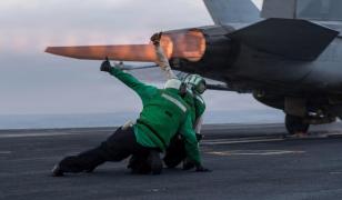 Armata SUA anunţă noi atacuri asupra Iranului, ca răspuns la doborârea unui elicopter militar american