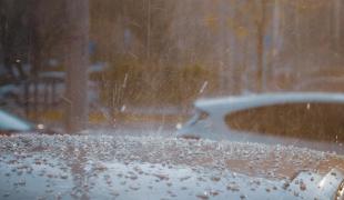 Vremea de mâine 11 iunie. Furtuni, ploi torenţiale şi vijelii în aproape toată ţara. Prognoza pentru Bucureşti