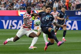 Statele Unite ale Americii câştigă clar meciul cu Paraguay