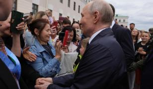 Vladimir Putin a ieșit din 