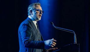 PNL îi propune lui Nicușor Dan două formule de guvernare după eșecul Cabinetului Veștea. Anunțul lui Motreanu