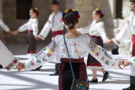 Ziua Universală a Iei 2026. De ce este sărbătorită pe 24 iunie, ce simbolizează cămașa tradițională