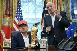 Câştigătoarea Cupei Mondiale va primi trofeul de la Donald Trump şi Gianni Infantino