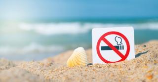 O destinație de vacanță preferată de români interzice fumatul pe plajă. Ce amenzi riscă cei care încalcă legea