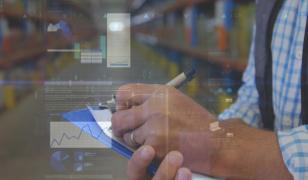 Au concediat oameni pentru a-i înlocui cu AI, iar acum îi angajează din nou. Companiile își schimbă strategia