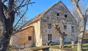 O moară veche de 120 de ani din România va fi restaurată şi tranformată într-un muzeu