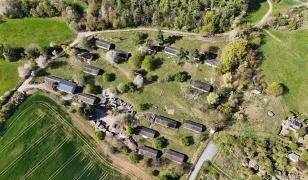 15 case de vânzare în Germania, la preţul unui apartament din nordul Bucureştiului. Există însă o 