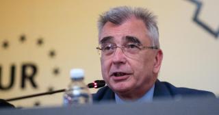 AUR anunţă că nu va face o înţelegere politică 