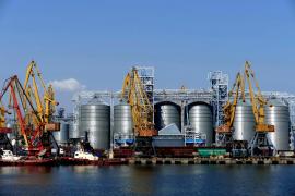 Navele evită porturile de cereale ucrainene, după atacurile ruseşti. Ucraina cere intervenţia ONU