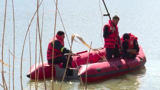 Un bărbat a murit înecat la pescuit, în Dolj. Intrase în apă să-și recupereze lansetele