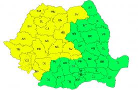 Cod galben de furtuni, vijelii şi ploi torenţiale în jumătate de ţară mâine. Prognoza pentru Bucureşti