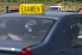 Poliţişti din Arad, condamnaţi la închisoare pentru mită. Cât cereau pentru eliberarea permiselor de conducere