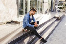 (P) De ce sneakersii au devenit moneda socială a generației Z