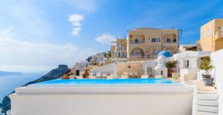 Insulele din Grecia unde poţi sta fără să plăteşti cazare. Ce trebuie să facă turiștii în schimb
