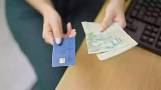 Când intră pensiile pe card în august 2026 