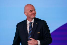 Infantino ar oferi câte 35 mil. euro fiecărei federaţii pentru a accepta planul de vânzare al Cupei Mondiale