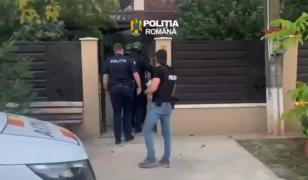 Percheziții în București, Ilfov și Prahova într-un dosar de furturi din avioane. Prejudiciu de 800.000 de euro