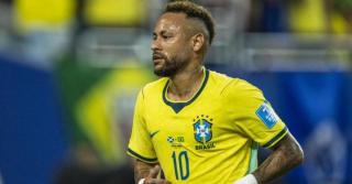 „Aici termin!” - Cu lacrimi în ochi, Neymar îşi anunţă retragerea din echipa naţională a Braziliei