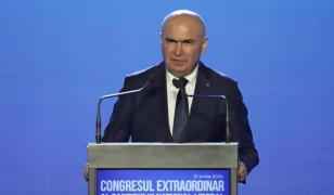 Nouă victorie pentru puciştii din PNL. Hotărârile Congresului, suspendate de Tribunal. Decizia e executorie