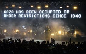 Trupa Massive Attack, interzisă în Singapore pentru că a afişat un steag palestinian la un concert