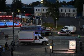Trei morţi şi 21 de răniţi în urma unei explozii într-o cafenea din Moscova. Care a fost ţinta