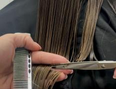 (P) Adevărat sau fals? Hairstyliștii demontează unele dintre cele mai răspândite mituri