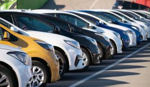 Piața auto din România, în scădere. Înmatriculările de mașini noi au scăzut cu 28% faţă de anul trecut