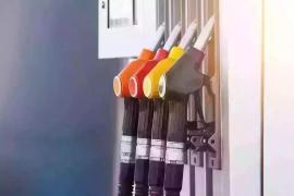 Care sunt preţurile la carburanţi, 14 august 2026. Preţul la motorină a crescut cu 10 bani pe litru