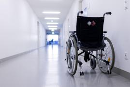 Primăria Capitalei ar putea suspenda stimulentul de 500 de lei pentru persoanele adulte cu handicap