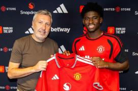 Manchester United şi-a prezentat mijlocaşul de 75,9 milioane de euro 