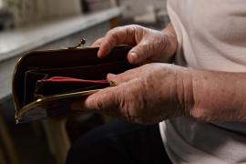 Când intră pensiile pe card în septembrie 2026