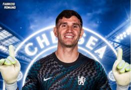 Fabrizio Romano a anunţat transferul lui Emiliano Martinez la Chelsea Londra
