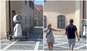 Orașul din România care se luptă cu canicula folosind tunuri de zăpadă
