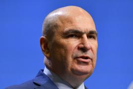 Guvernul a adoptat limitarea consumului de energie în caz de deficit. Pe cine vizează măsura