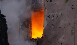 Incendiu într-un apartament din Oradea. Locatara, găsită decedată de pompieri