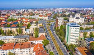 Oraşul din România în care biletul de autobuz costă 1 leu. Un abonament lunar costă 20 lei