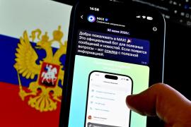 Ruşii, obligaţi să-şi instaleze super-aplicaţia Max pe telefon. Rusia şi-ar spiona astfel cetăţenii