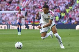 Kylian Mbappe, convins că performanţa individuală îl face favorit la Balonul de Aur